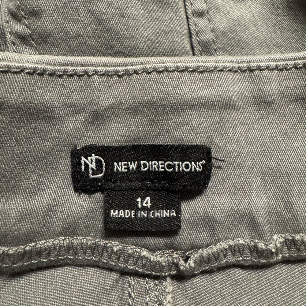 New Directions Women's Gray Jeans Size: 14     #N - Picture 8 of 8